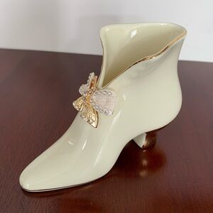 Vintage Lefard English Porcelain Miniature Shoe